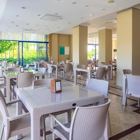 Tal Hotel 3*